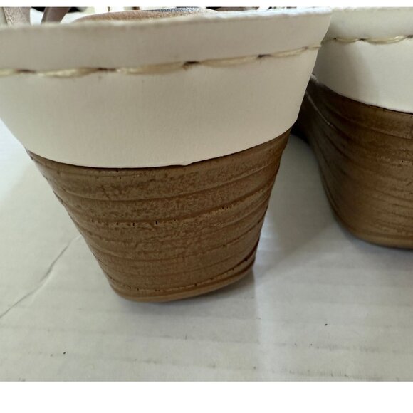 GC NWOB White Wedge Indira Sandal With Rhinestone Embellishments 10W Party Boho - Picture 5 of 9